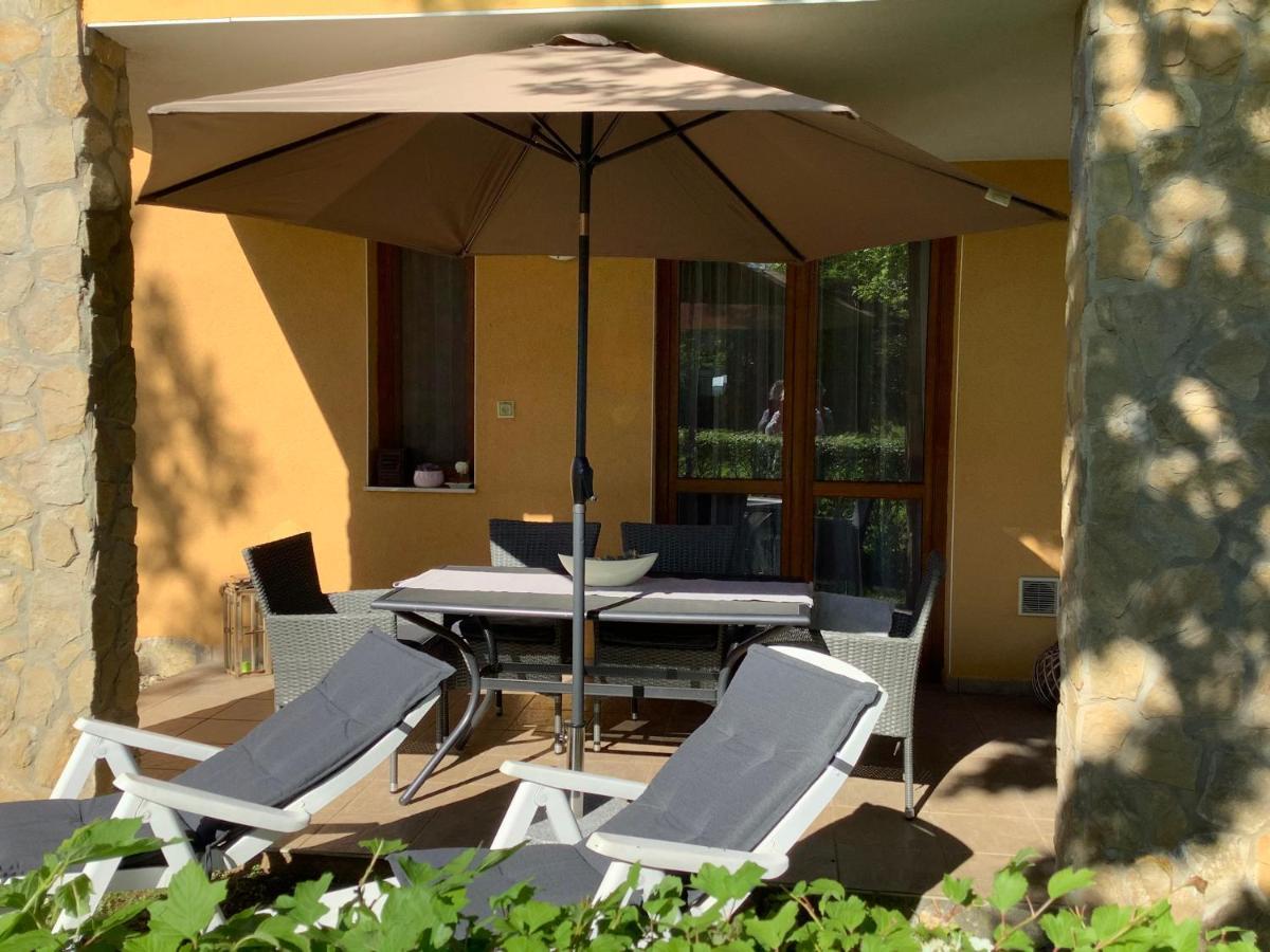 Apartman Golf Lux Bük Exteriör bild