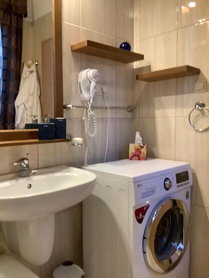 Apartman Golf Lux Bük Exteriör bild
